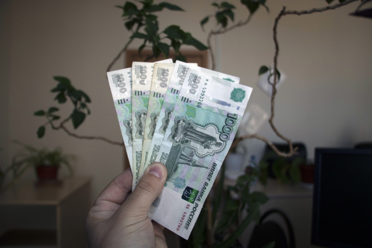 На какие надбавки к зарплате имеют право россияне?